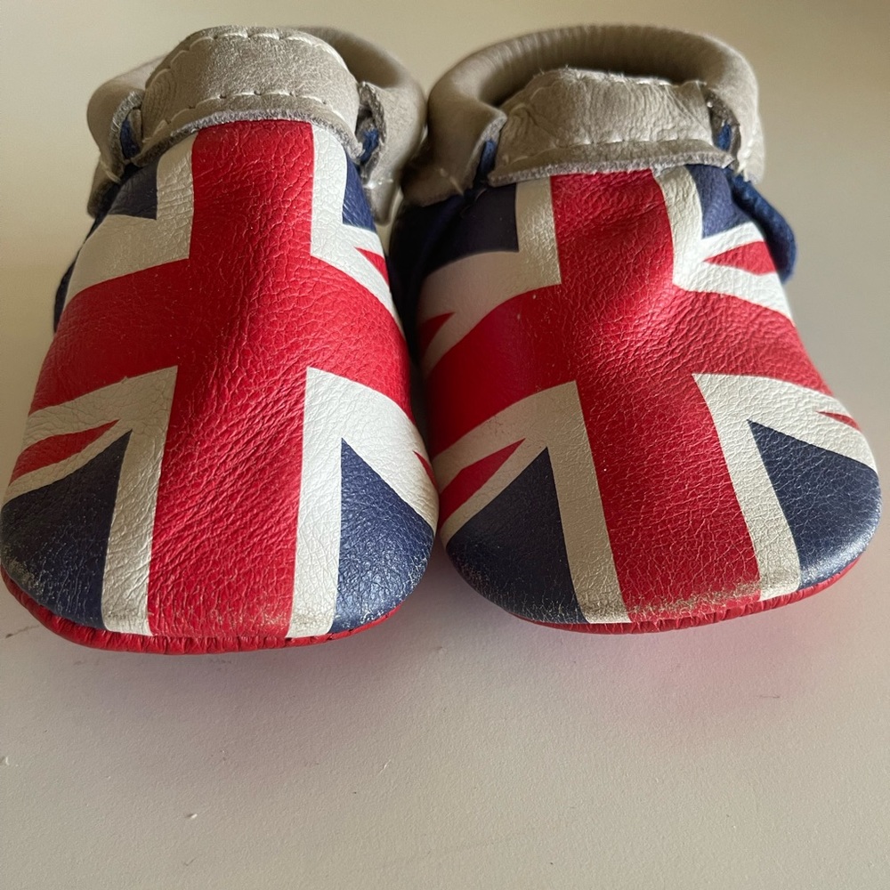 Freshly Picked Union Jack Flag Moccasins Size 4